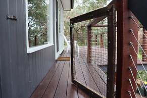 Whispering Gums Lorne Ocean Views Pet Friendly EV Charger