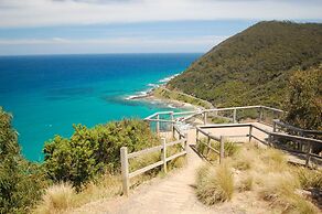 Whispering Gums Lorne Ocean Views Pet Friendly EV Charger