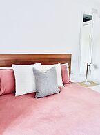 Whispering Gums Lorne Ocean Views Pet Friendly EV Charger