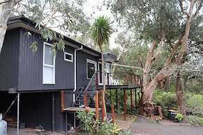 Whispering Gums Lorne Ocean Views Pet Friendly EV Charger