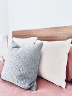 Whispering Gums Lorne Ocean Views Pet Friendly EV Charger