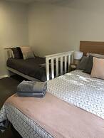 Whispering Gums Lorne Ocean Views Pet Friendly EV Charger