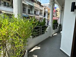 Sun Chakra Boutique Hotel