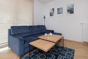 Family Apartment Sucha by Renters