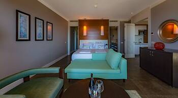 SUNDANCE SUITES HOTEL