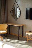 Shi House by Haviland