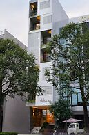 Shi House by Haviland