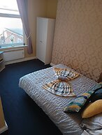 Prince's Beach Place With sun Terrace