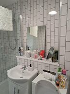 Charming 1-bed Apartment in Troon