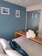Charming 1-bed Apartment in Troon