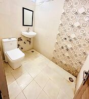 Hotel Green Arrow Rohini