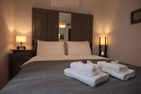 Ayvalık Palacitta Guesthouse