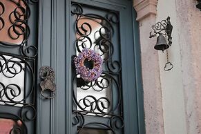 Ayvalık Palacitta Guesthouse