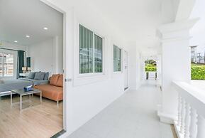 Charming Studio Suite - Private Washer