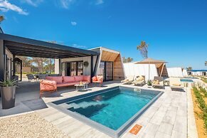 Aminess Style Glamping Villas & Holiday Homes Avalona