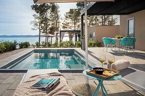 Aminess Style Glamping Villas & Holiday Homes Avalona