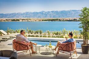 Aminess Style Glamping Villas & Holiday Homes Avalona