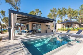 Aminess Style Glamping Villas & Holiday Homes Avalona