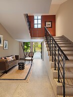 AM Hotel Kollection, Meerut