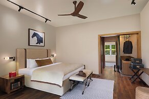 AM Hotel Kollection, Meerut