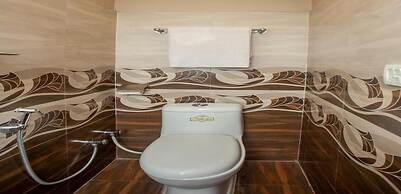 MeroStay 127 Divine Guest House