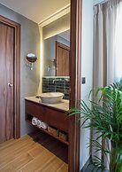 Amyntas Seafront Hotel