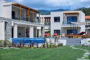 Amyntas Seafront Hotel