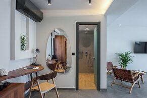 Amyntas Seafront Hotel