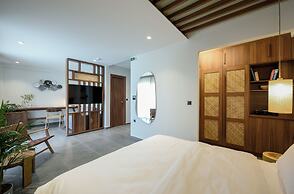 Amyntas Seafront Hotel