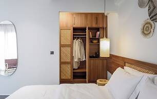 Amyntas Seafront Hotel