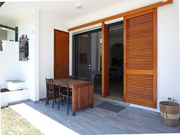 Beachside Villa With Private Garden