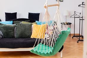 Heart of Gdansk Apartment by Renters