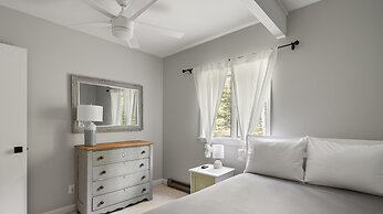 Robinson Cabin 3 Bedroom Cabin by RedAwning