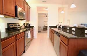 New! Vista Cay Luxury Mirage 2 Bedroom Condo by RedAwning