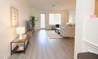 New! Vista Cay Luxury Mirage 2 Bedroom Condo by RedAwning