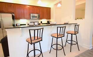 New! Vista Cay Luxury Mirage 2 Bedroom Condo by RedAwning