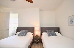 New! Vista Cay Luxury Mirage 2 Bedroom Condo by RedAwning