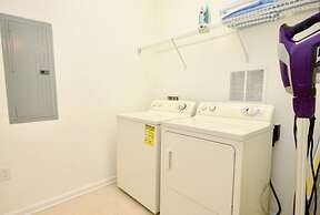 New! Vista Cay Luxury Mirage 2 Bedroom Condo by RedAwning