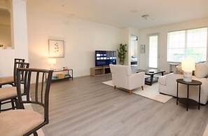 New! Vista Cay Luxury Mirage 2 Bedroom Condo by RedAwning