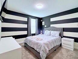 8 Bed Storey Lake Resort- Huge Bedroom for Kids 8 Home by RedAwning