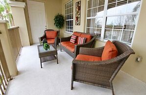 Lake View Delight 3 Bedroom Condo by RedAwning