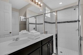 Modern 5br Solara Private Pool 5 Bedroom Townhouse