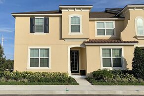 Modern 5br Solara Private Pool 5 Bedroom Townhouse