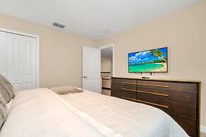 9 Bed Game Room In Storey Lake Amazing Game Room 9 Bedroom Home by Red