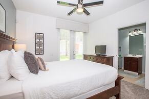 Vista Cay Casa Bonita 3 Bedroom Townhouse by RedAwning