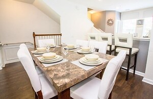 Vista Cay Casa Bonita 3 Bedroom Townhouse by RedAwning