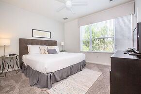 Vista Cay Casa Bonita 3 Bedroom Townhouse by RedAwning