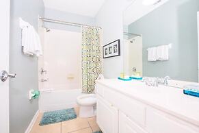 Vista Cay Casa Bonita 3 Bedroom Townhouse by RedAwning