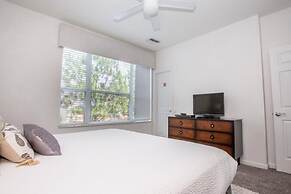 Vista Cay Casa Bonita 3 Bedroom Townhouse by RedAwning