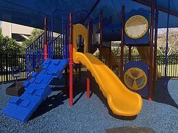 Vista Cay Casa Bonita 3 Bedroom Townhouse by RedAwning